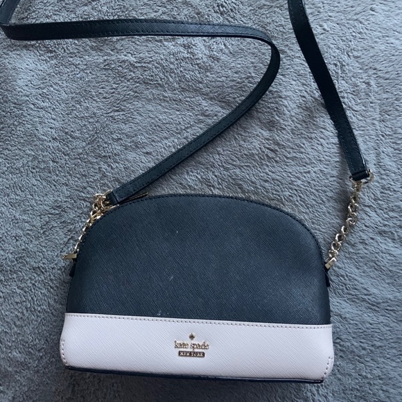 kate spade Handbags - Kate spade purse